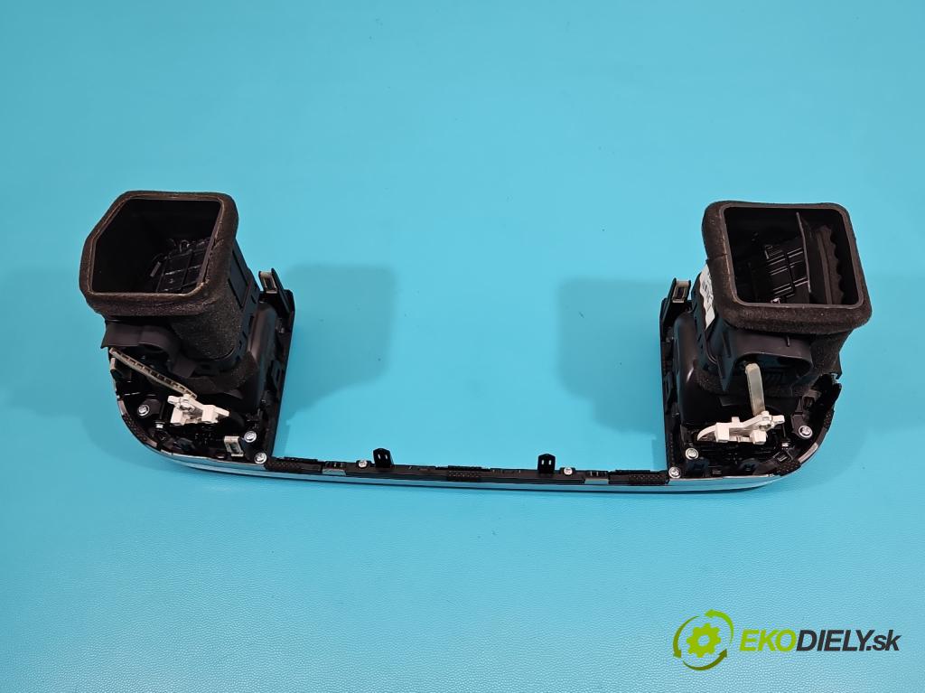 Kia Rio IV 2016-2023 1.4 crdi 90 HP manual 66 kW 1396 cm3 5- Mřížka: kúrenia stredová 8974-10000 (Mriežka kúrenia (fukár))