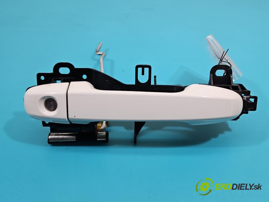 Toyota Auris II 2012-2018 1.6 16V 132  HP manual 97 kW 1598 cm3 5- rukoväť predné ľavé mimo:  (Vonkajšie predné ľavé)