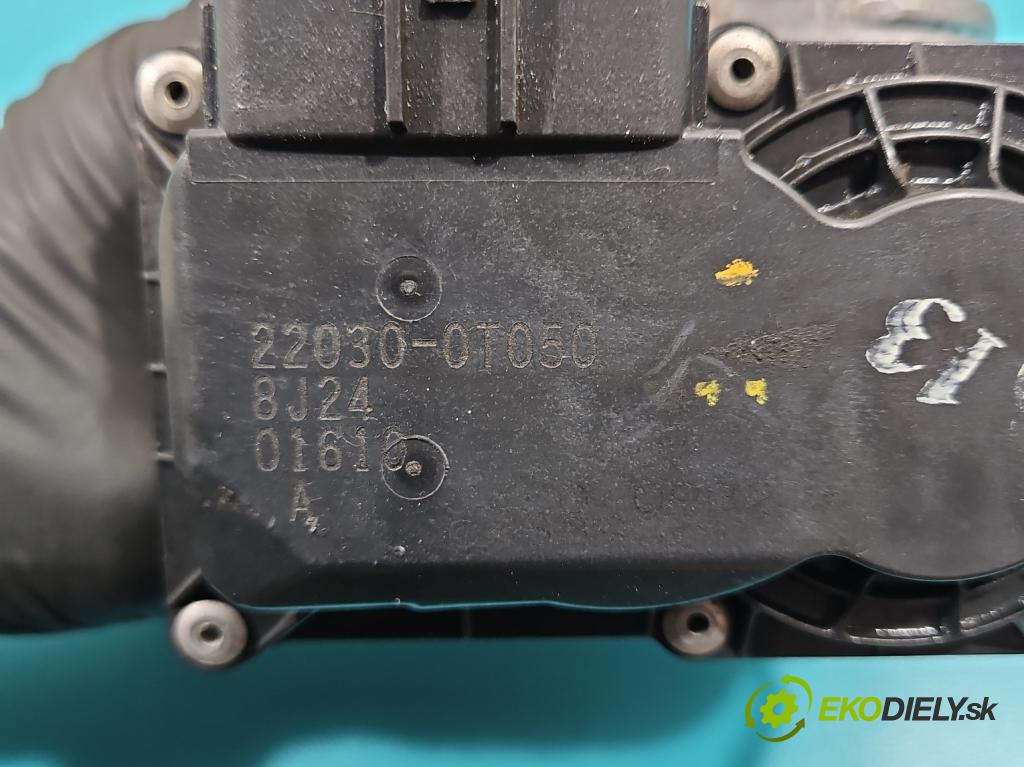 Toyota Auris II 2012-2018 1.6 16V 132  HP manual 97 kW 1598 cm3 5- klapka 22030-0T050 (Škrtiaca klapka)