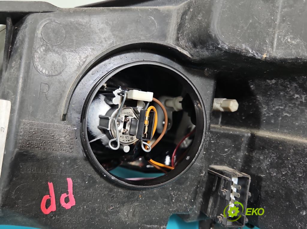 Peugeot 407 2.0 hdi 136 HP manual 100 kW 1997 cm3 5- Reflektor: pravý 0301213204 (Svetlo predné pravé)