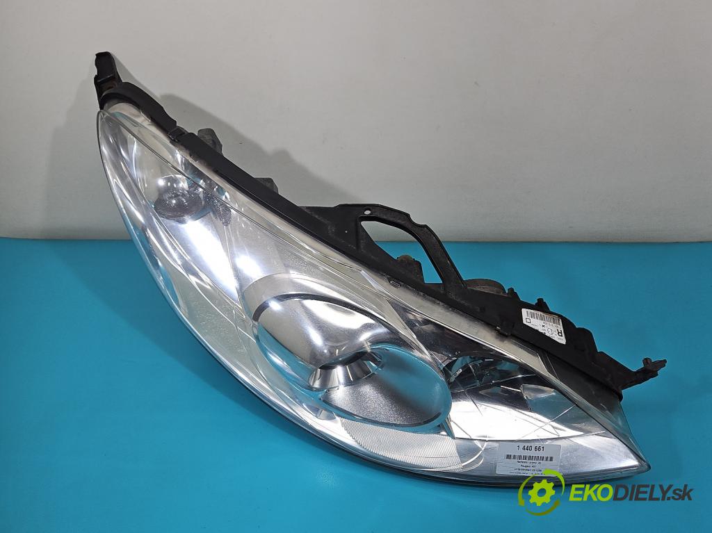 Peugeot 407 2.0 hdi 136 HP manual 100 kW 1997 cm3 5- Reflektor: pravý 0301213204 (Svetlo predné pravé)