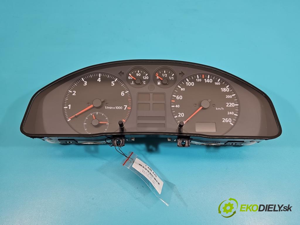 Audi A4 B5 1994-2001 1.8 20V 125 HP manual 92 kW 1781 cm3 4- prístrojovka/ budíky 8D0919034B (Prístrojová doska, displej)