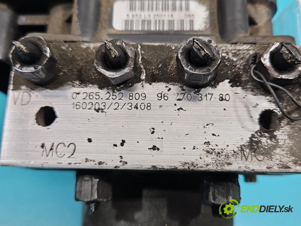 Peugeot 508 2010-2018 2.0 hdi 150 HP manual 110 kW 1997 cm3 4- čerpadlo abs 0265252809 (Pumpa ABS)