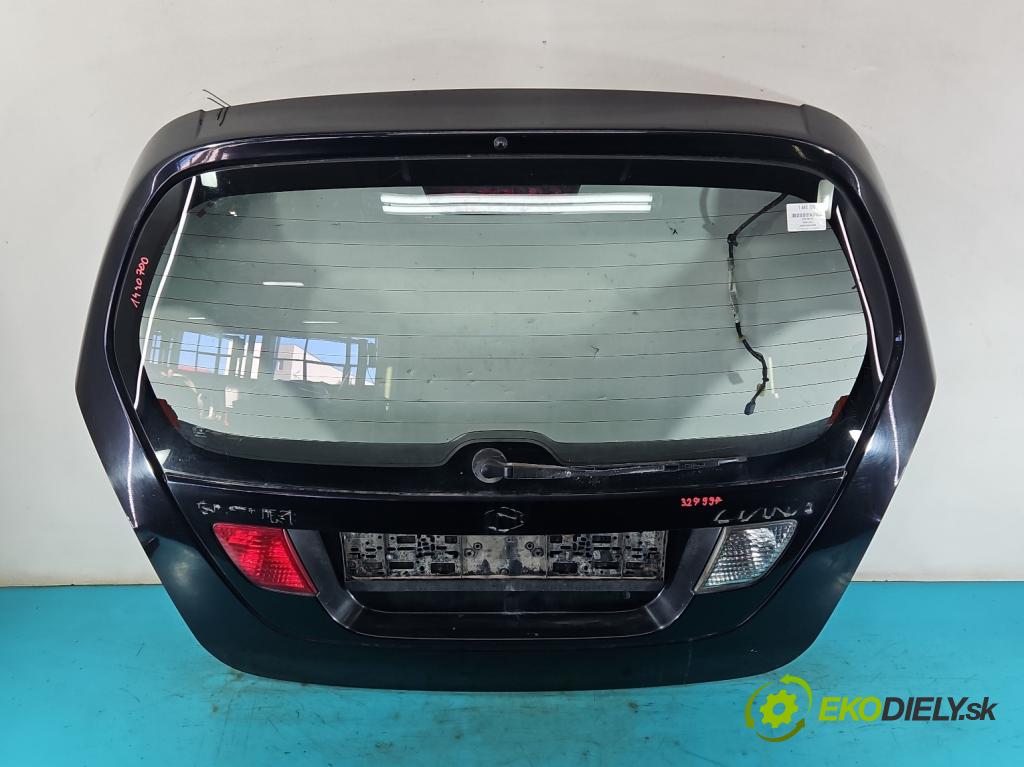 Suzuki Liana 1.3 16v 90 hp manual 66 kW 1328 cm3 5- zadní kufrové dveře  (Zadní kapoty)