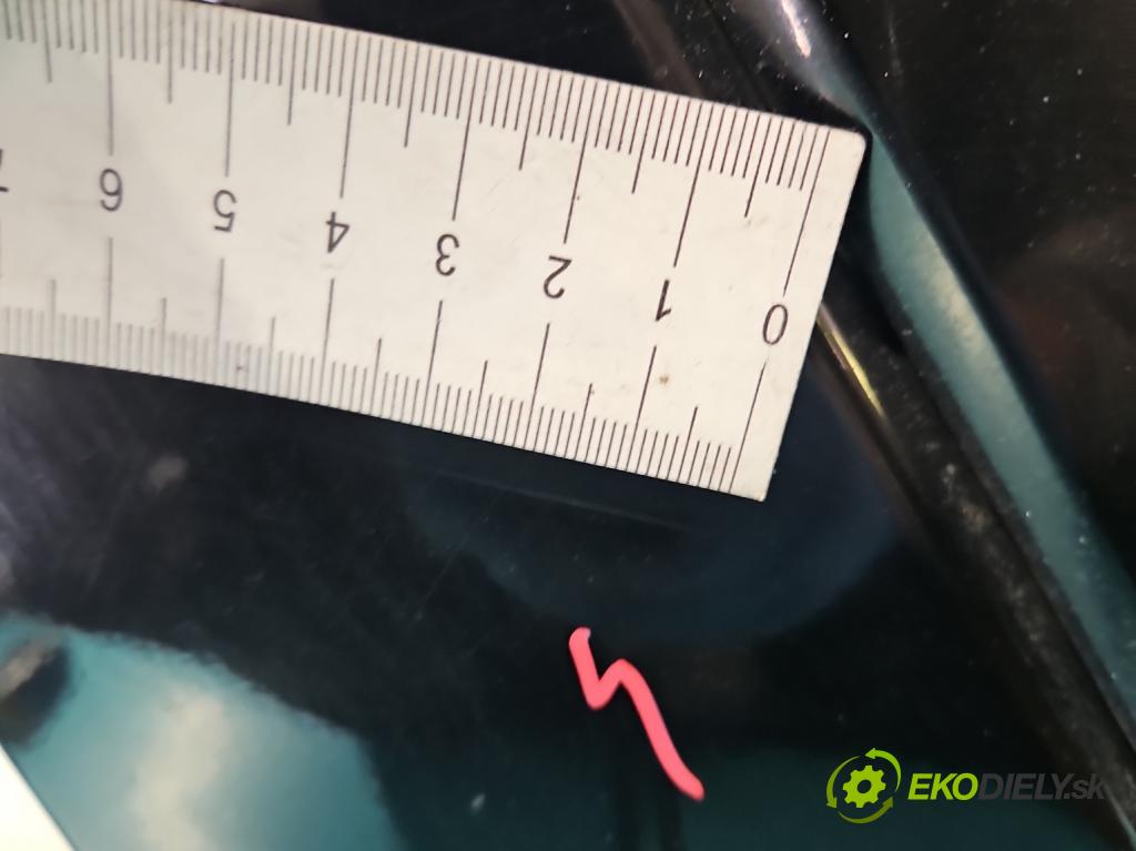 Suzuki Liana 1.3 16v 90 hp manual 66 kW 1328 cm3 5- zadní kufrové dveře  (Zadní kapoty)