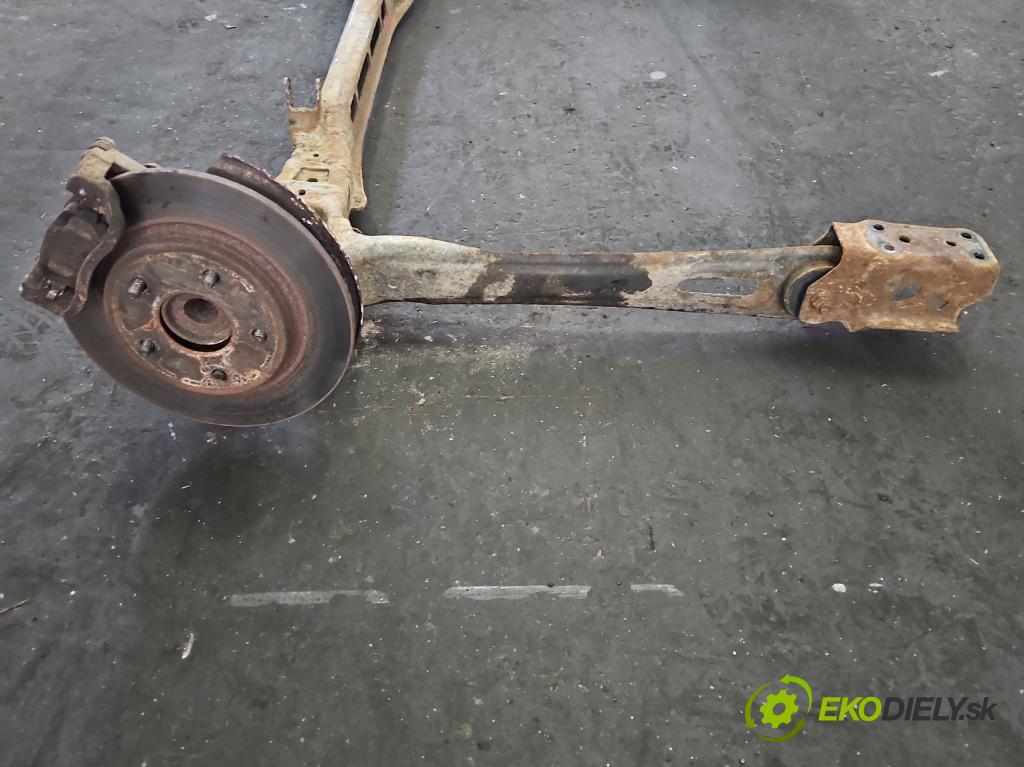 Chrysler Voyager V 2007-2016 3.8 V6 215KM automatic 158 kW 3778 cm3 5- zadní výztuha  (Výztuhy zadní)