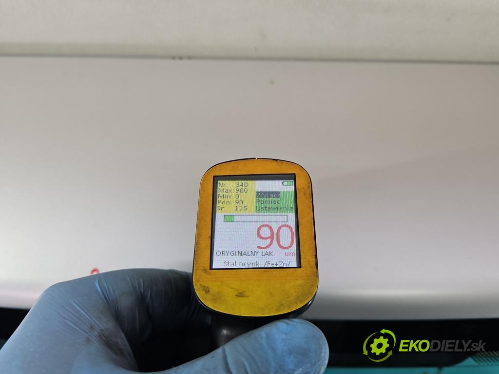 Vw Golf IV 1997-2003 1.6 16V 105 hp manual 77 kW 1598 cm3 5- zadní kufrové dveře  (Zadní kapoty)