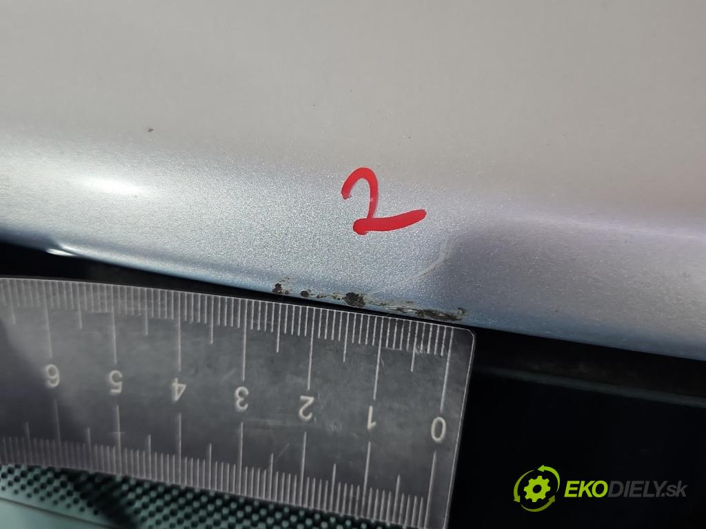 Vw Golf IV 1997-2003 1.6 16V 105 hp manual 77 kW 1598 cm3 5- zadní kufrové dveře  (Zadní kapoty)