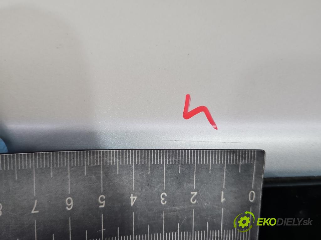 Vw Golf IV 1997-2003 1.6 16V 105 hp manual 77 kW 1598 cm3 5- zadní kufrové dveře  (Zadní kapoty)