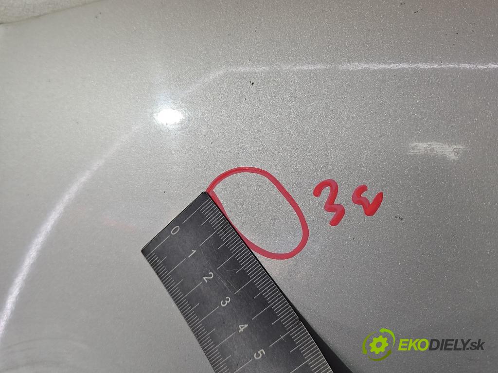 Hyundai I30 I 2007-2012 1.6 16V 122 HP manual 89,7 kW 1591 cm3 5- kapota predná