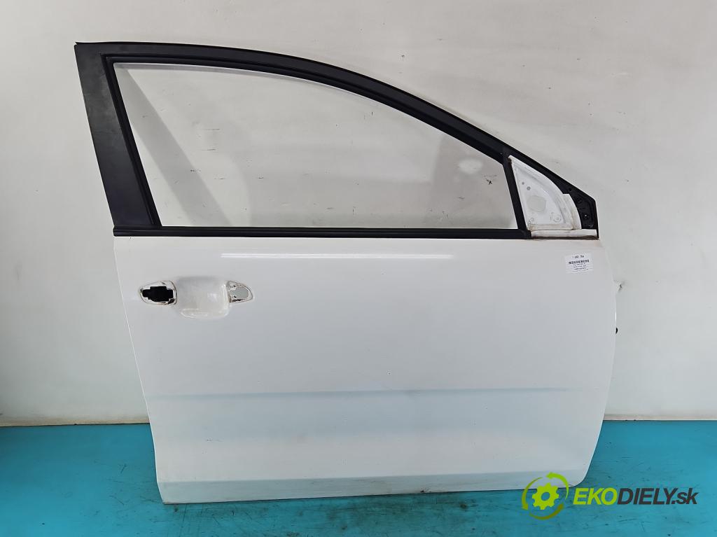 Kia Rio IV 2016-2023 1.4 crdi 90 HP manual 66 kW 1396 cm3 5- dvere predné pravé  (Ostatné)