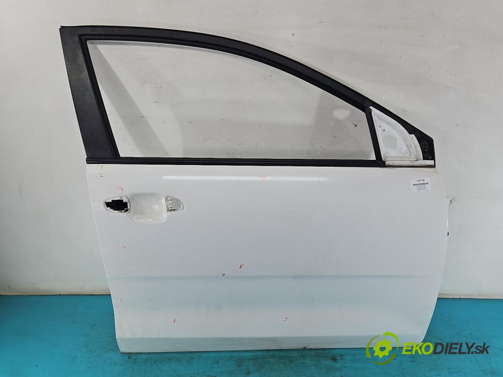 Kia Rio IV 2016-2023 1.4 crdi 90 HP manual 66 kW 1396 cm3 5- dvere predné pravé  (Ostatné)