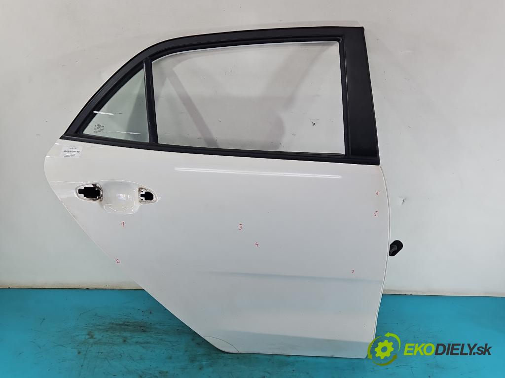Kia Rio IV 2016-2023 1.4 crdi 90 HP manual 66 kW 1396 cm3 5- dvere zadné pravé  (Ostatné)