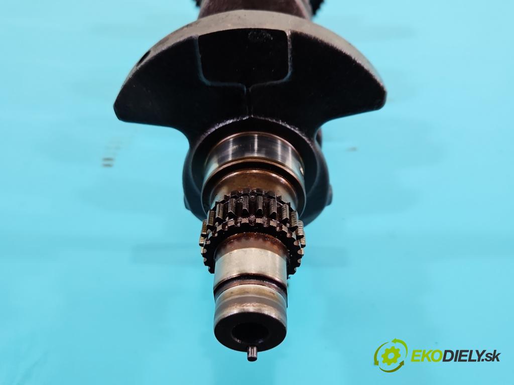 Hyundai I30 I 2007-2012 1.6 16V 122 HP manual 89,7 kW 1591 cm3 5- Hřídel: kľukový G4FC (Blok motora ostatné)