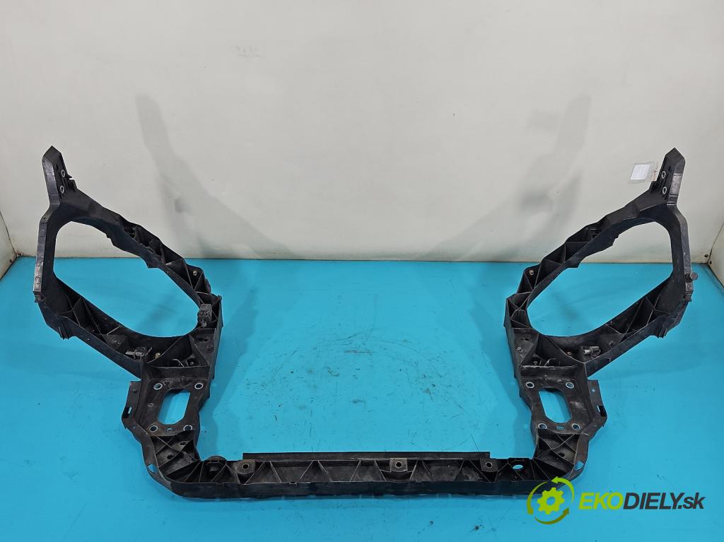 Chrysler Voyager V 2007-2016 3.8 V6 215KM automatic 158 kW 3778 cm3 5- stěna přední  (Výztuhy přední)