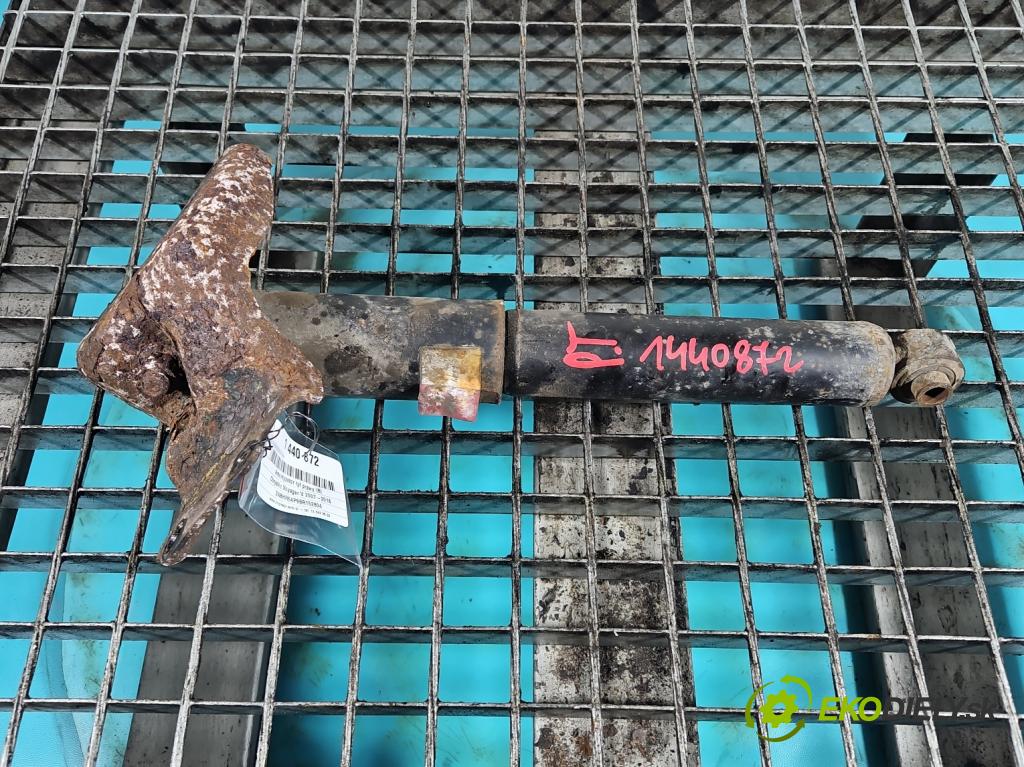 Chrysler Voyager V 2007-2016 3.8 V6 215KM automatic 158 kW 3778 cm3 5- tlumič zadní pravý 