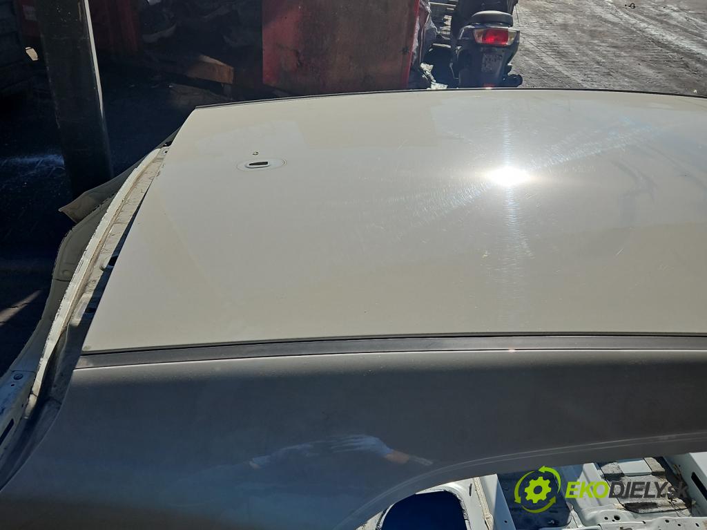Kia Rio IV 2016-2023 1.4 crdi 90 hp manual 66 kW 1396 cm3 5- Strecha: