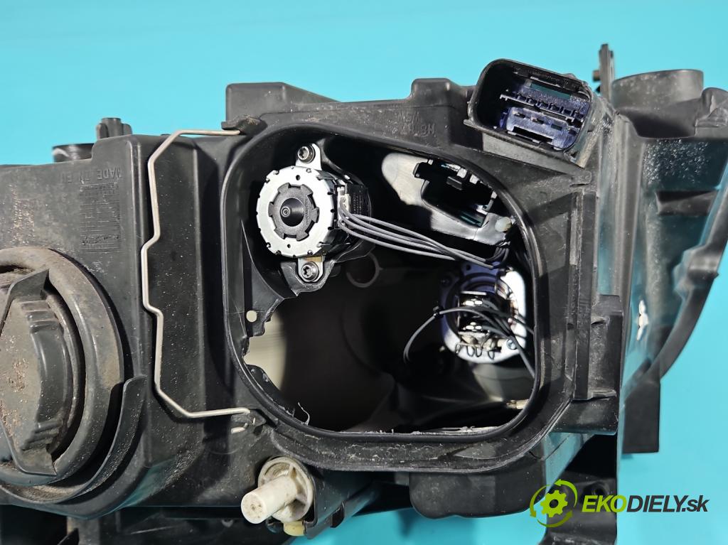 Bmw X1 E84 2009-2015 2.0d 143 HP manual 105 kW 1995 cm3 5- Reflektor: pravý 2990002 (Svetlo predné pravé)