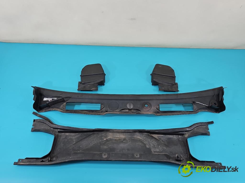 Bmw X1 E84 2009-2015 2.0d 143 HP manual 105 kW 1995 cm3 5- torpédo 15677210 (Torpédo (plast pod čelným sklom))