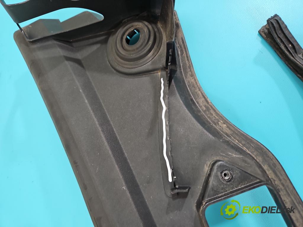 Bmw X1 E84 2009-2015 2.0d 143 HP manual 105 kW 1995 cm3 5- torpédo 15677210 (Torpédo (plast pod čelným sklom))