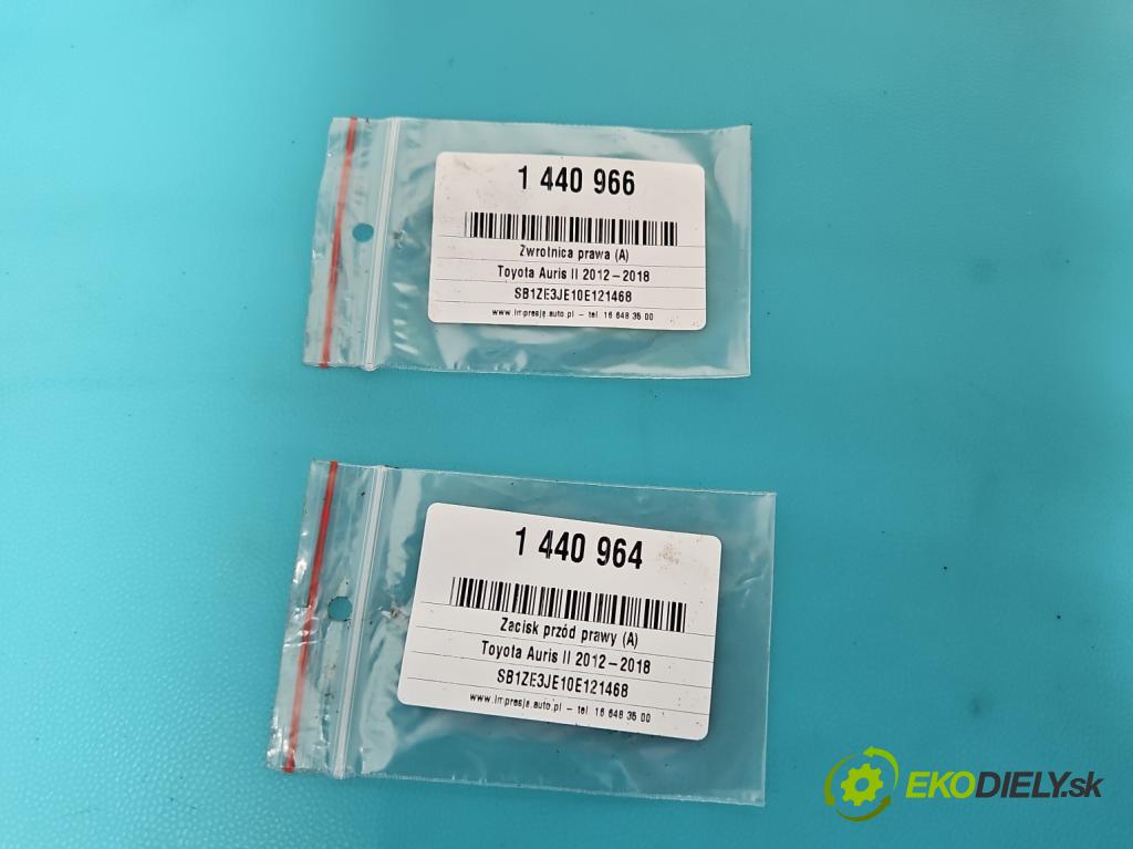 Toyota Auris II 2012-2018 1.6 16V 132 HP manual 97 kW 1598 cm3 5- náboj pravé (Náboj)