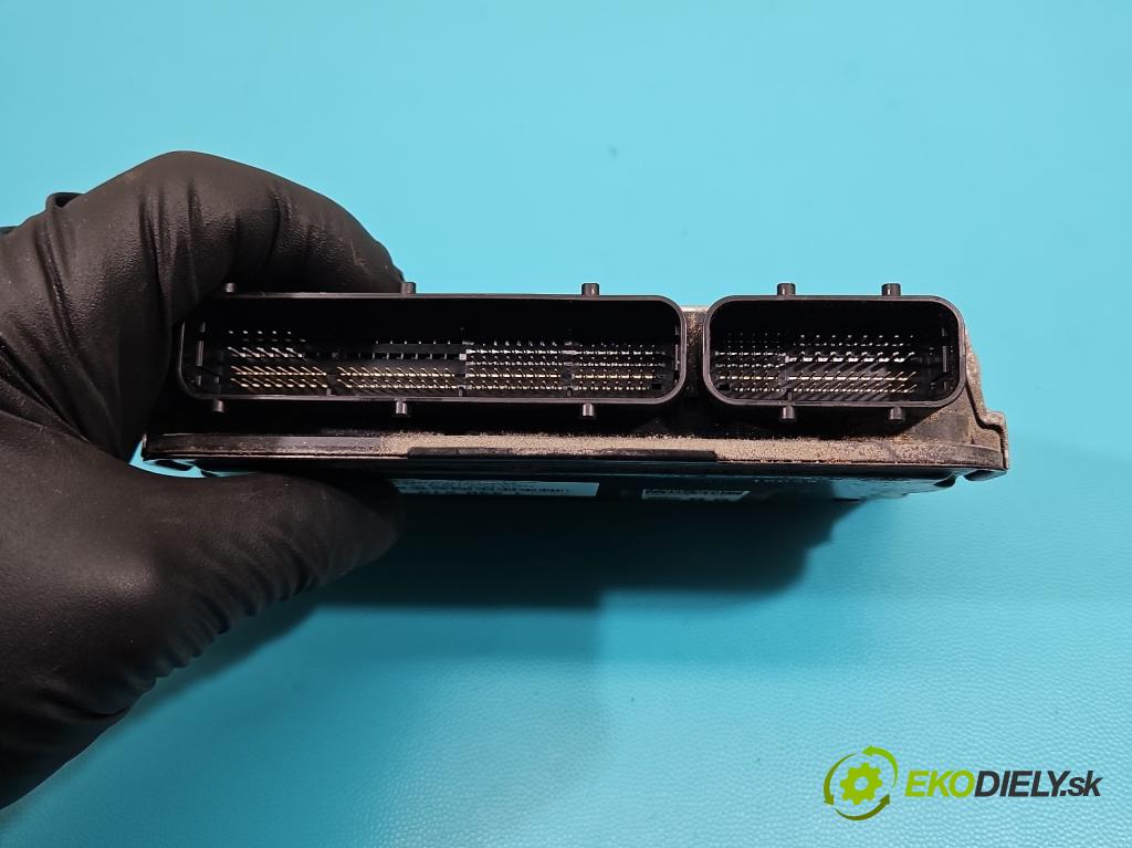 Toyota Auris II 2012-2018 1.6 16V 132  HP manual 97 kW 1598 cm3 5- riadiaca jednotka motora 89666-02860