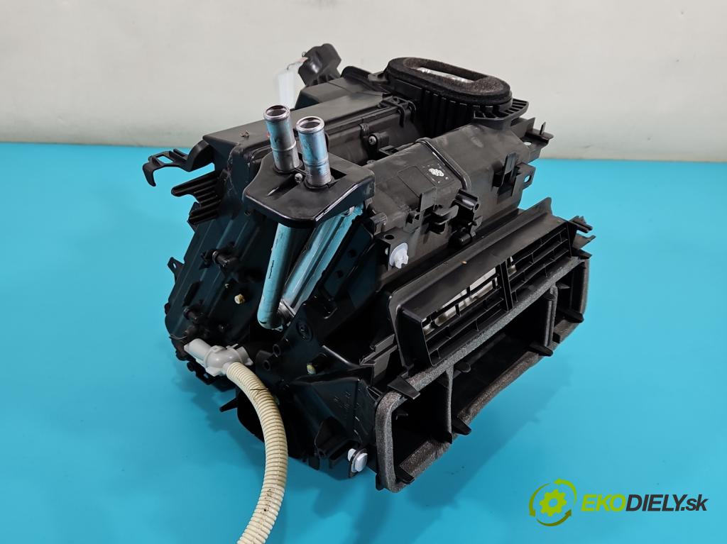 Toyota Auris II 2012-2018 1.6 16V 132 hp manual 97 kW 1598 cm3 5- radiátor 443230-8021 (Radiátory topení)
