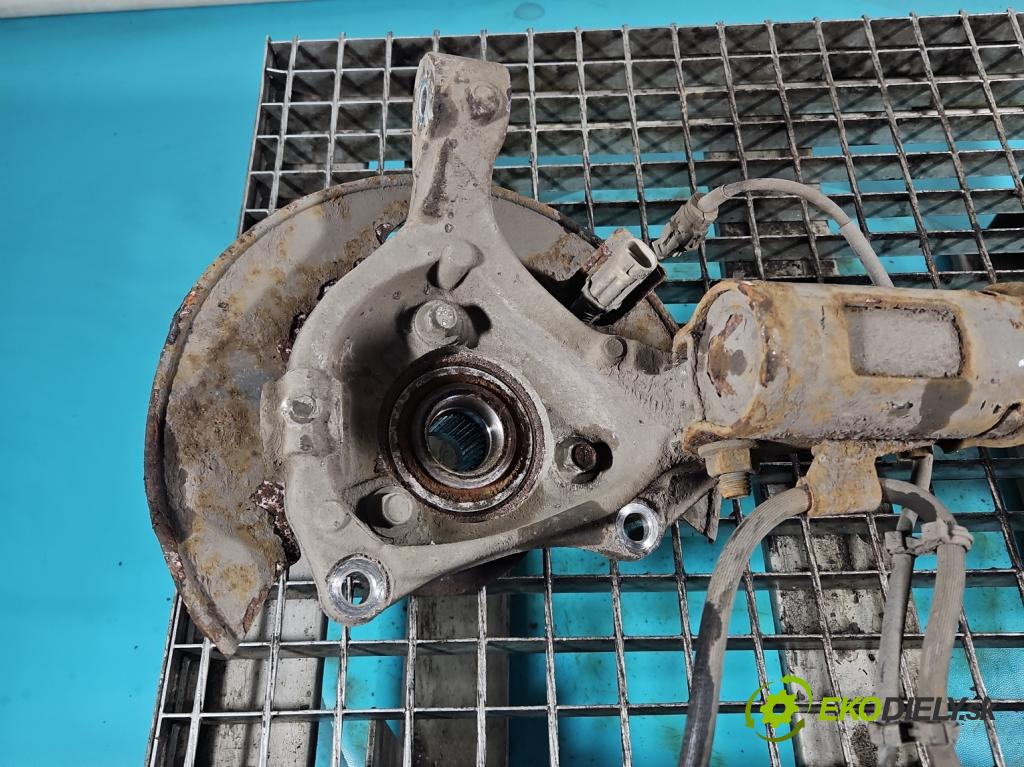 Opel Antara 2006-2015 2.2 cdti 184hp automatic 135 kW 2231 cm3 5- náboj ľavé  (Náboj)