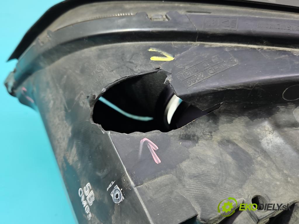 Opel Antara 2006-2015 2.2 cdti 184hp automatic 135 kW 2231 cm3 5- Reflektor: pravý  (Svetlo predné pravé)