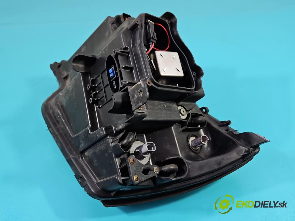 Opel Antara 2006-2015 2.2 cdti 184hp automatic 135 kW 2231 cm3 5- Reflektor: pravý  (Svetlo predné pravé)