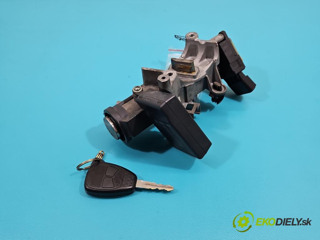 Dodge Caliber 1.8 16V 150 HP manual 110 kW 1798 cm3 5- Spínačka 04685719AD (Spínacia skrinka)