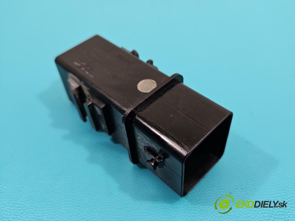 Kia Rio IV 2016-2023 1.4 crdi 90 HP manual 66 kW 1396 cm3 5- Relé: svíčky: zařicích: 36830-2A850 (Relé)