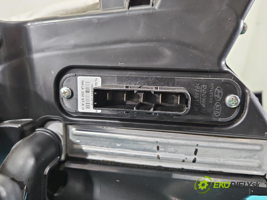 Kia Rio IV 2016-2023 1.4 crdi 90 hp manual 66 kW 1396 cm3 5- radiátor  (Radiátory topení)
