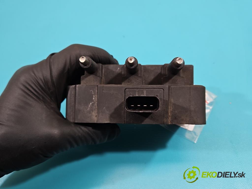 Chrysler Voyager V 2007-2016 3.8 V6 215KM automatic 158 kW 3778 cm3 5- cievka zapaľovacia 56032620AC (Zapaľovacia cievka)