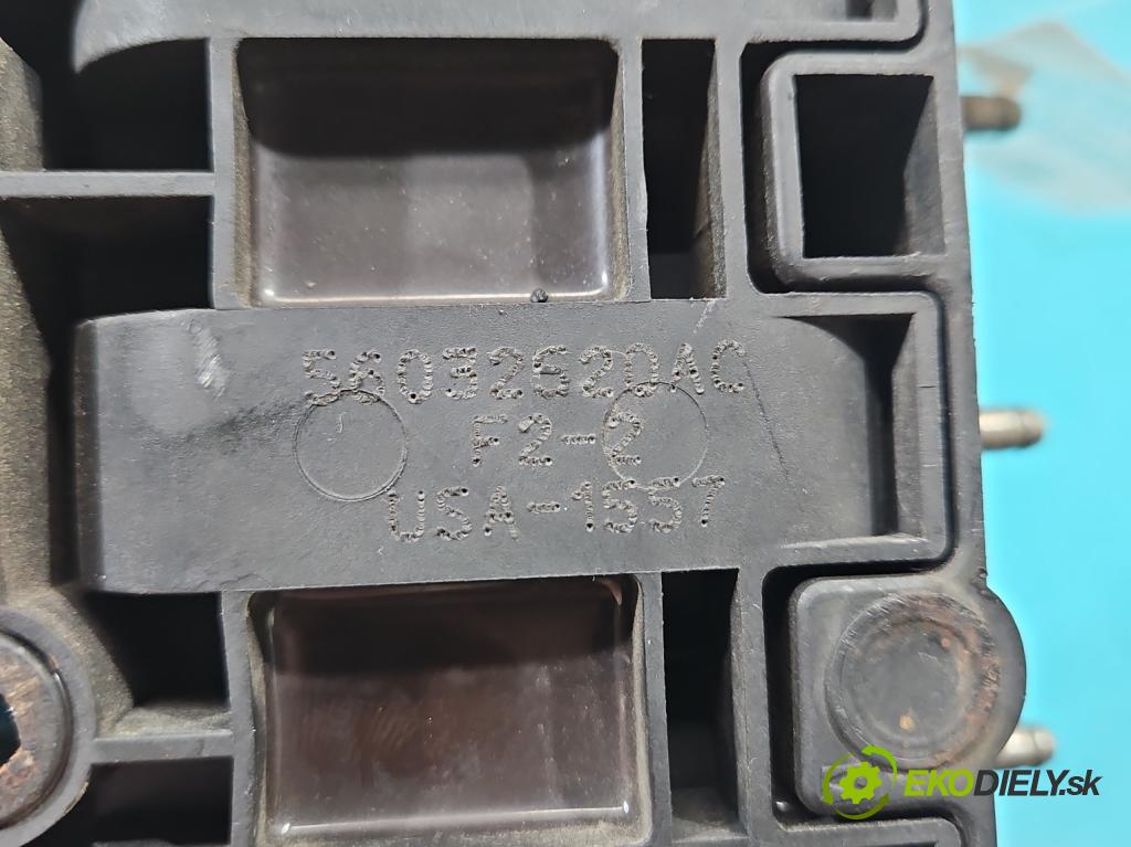 Chrysler Voyager V 2007-2016 3.8 V6 215KM automatic 158 kW 3778 cm3 5- cievka zapaľovacia 56032620AC (Zapaľovacia cievka)