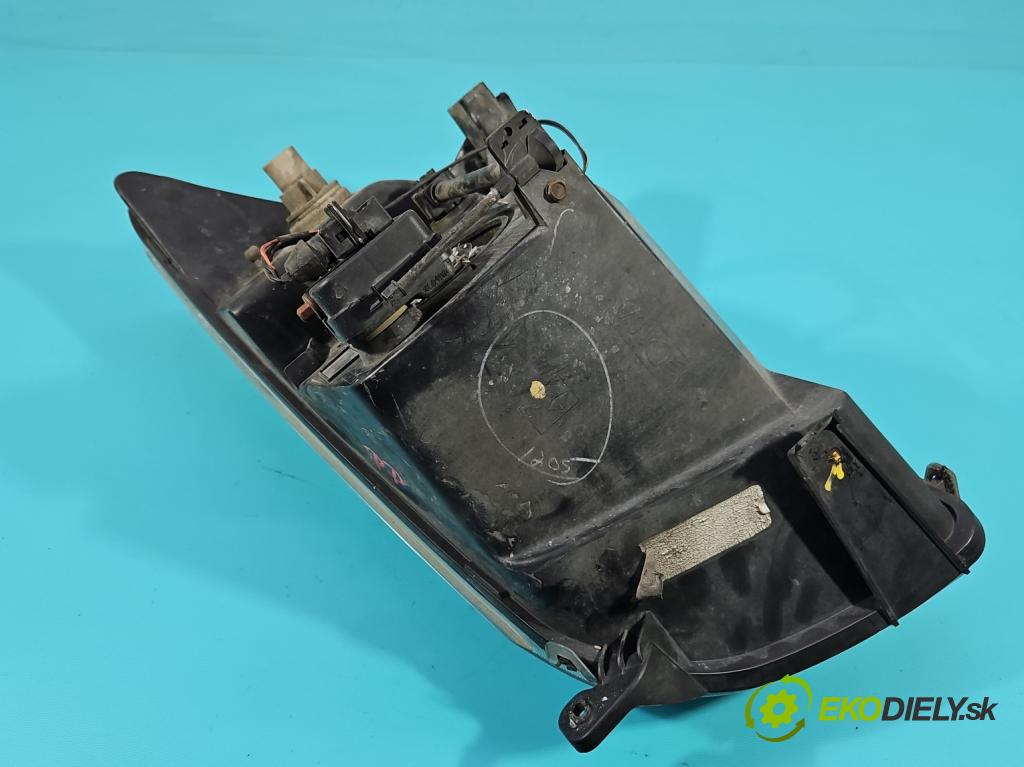 Dodge Caliber 1.8 16V 150 HP manual 110 kW 1798 cm3 5- Reflektor: pravý  (Svetlo predné pravé)