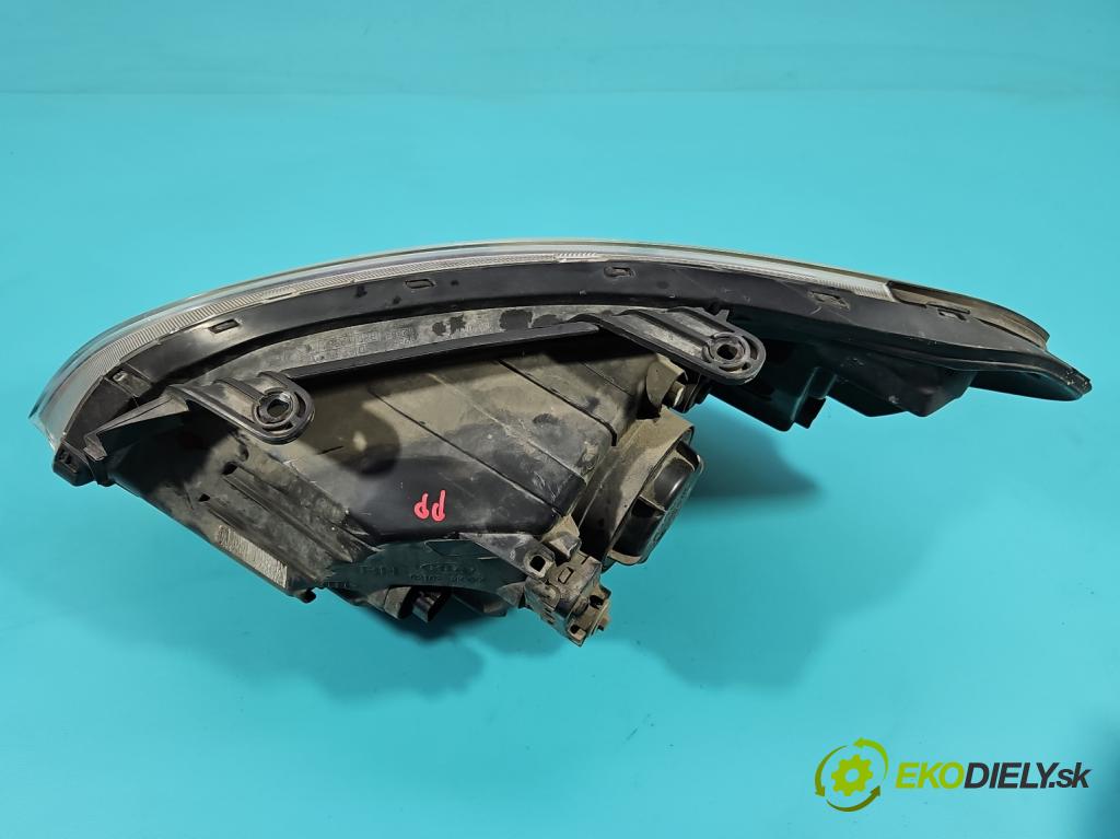 Kia Soul I 2008-2013 1.6 crdi 128 HP manual 94 kW 1582 cm3 5- Reflektor: pravý 92102-2KXXX (Svetlo predné pravé)