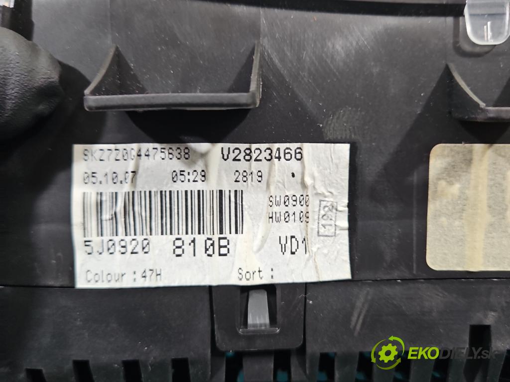Skoda Fabia II 2007-2014 1.2 6V 60 HP manual 44 kW 1198 cm3 5- prístrojovka/ budíky 5J0920810B (Prístrojová doska, displej)