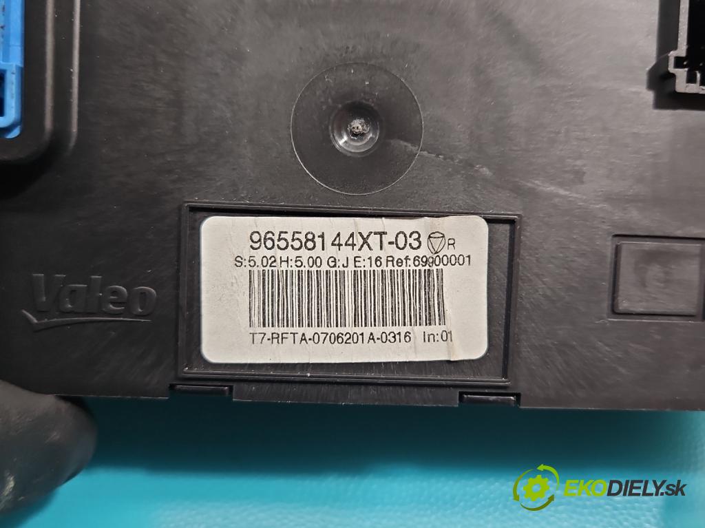 Peugeot 308 I 2007-2013 1.6 16V 120 HP manual 88 kW 1598 cm3 5- panel kúrenia 96558144XT