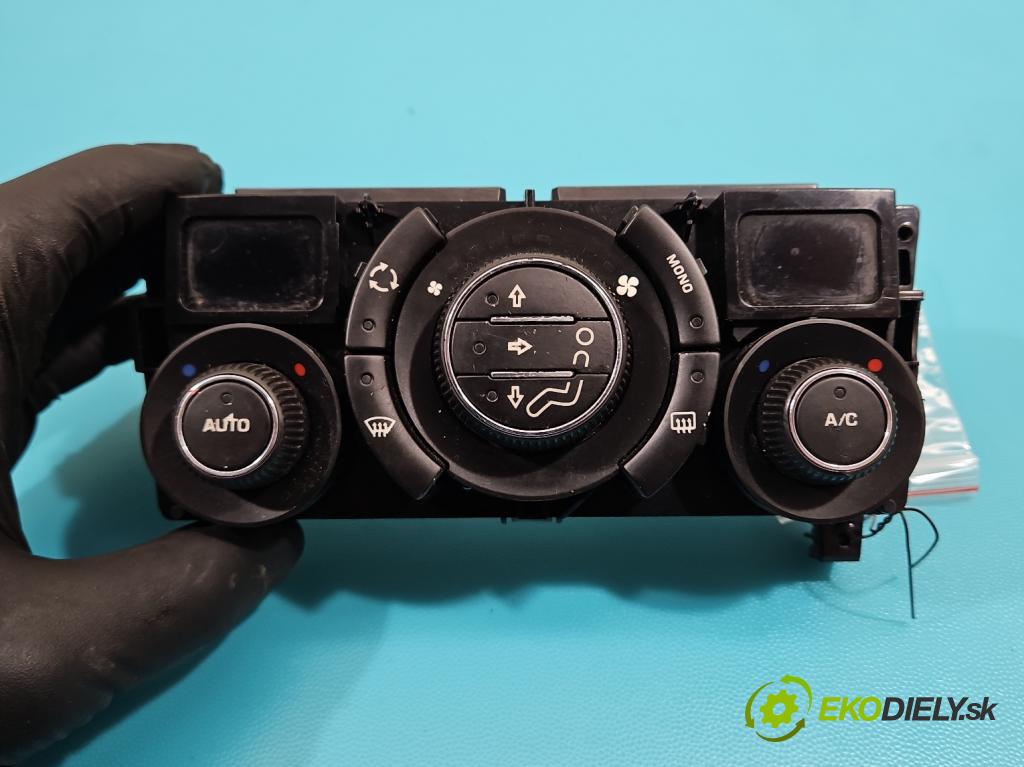 Peugeot 308 I 2007-2013 1.6 16V 120 HP manual 88 kW 1598 cm3 5- panel kúrenia 96558144XT