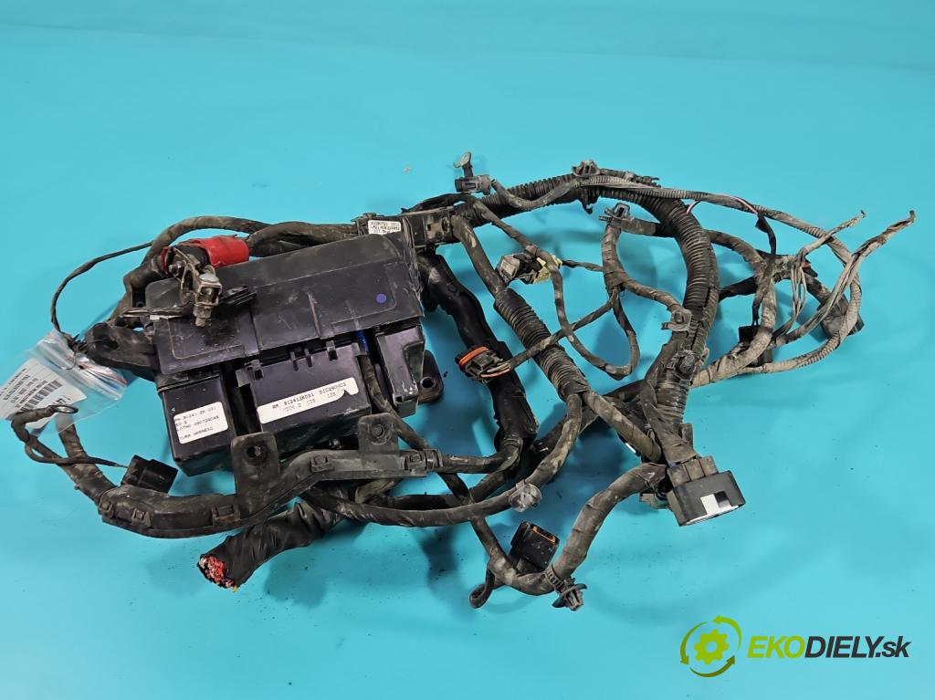 Kia Soul I 2008-2013 1.6 crdi 128 hp manual 94 kW 1582 cm3 5- skříňka pojistková 91950-2K340 (Pojistkové skříňky)