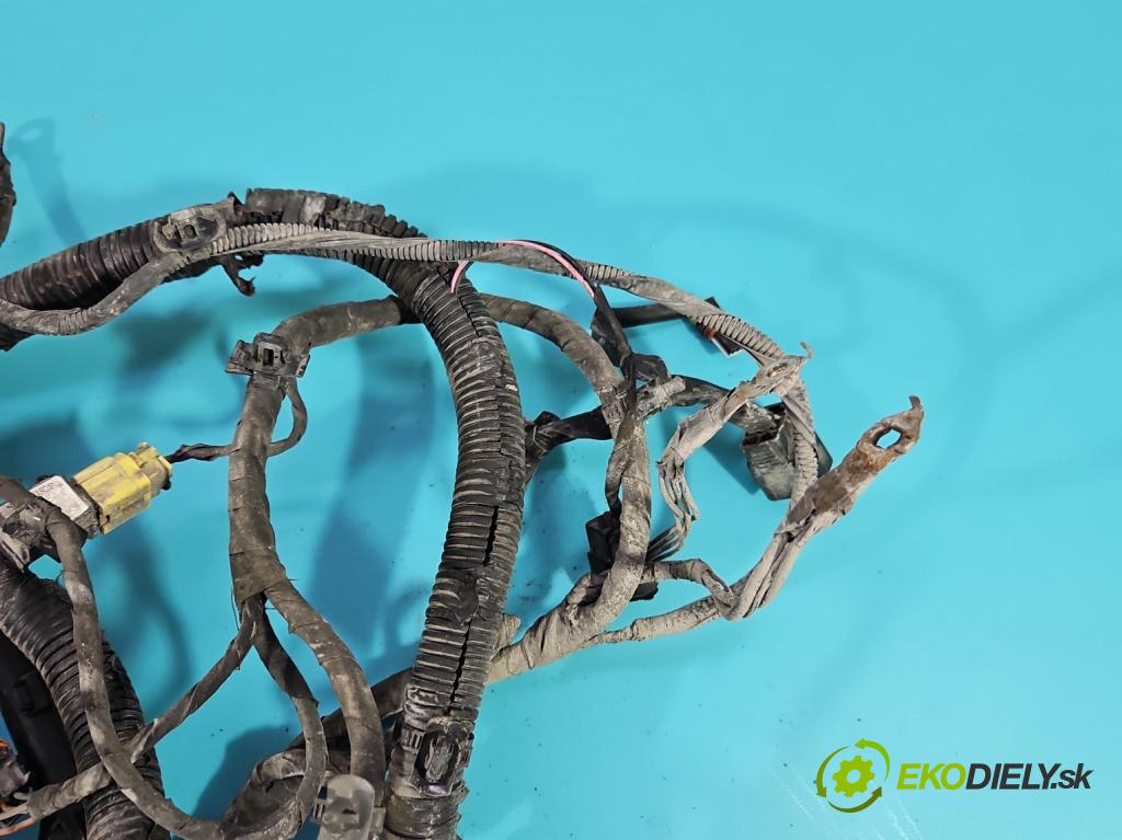 Kia Soul I 2008-2013 1.6 crdi 128 hp manual 94 kW 1582 cm3 5- skříňka pojistková 91950-2K340 (Pojistkové skříňky)