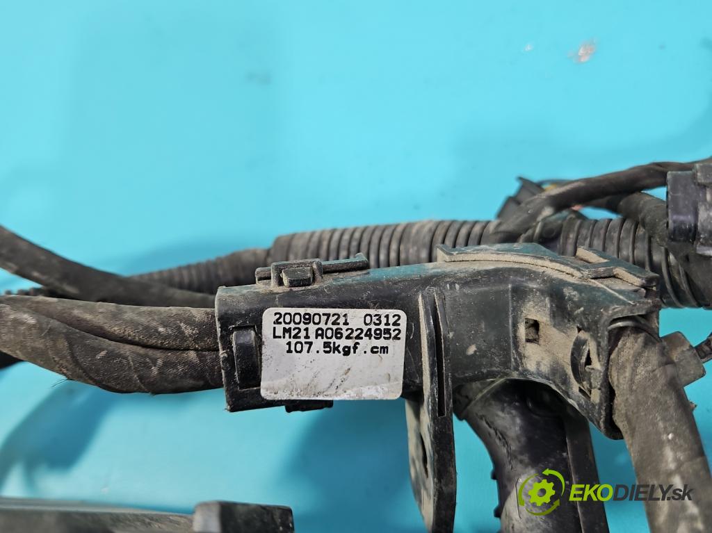 Kia Soul I 2008-2013 1.6 crdi 128 hp manual 94 kW 1582 cm3 5- skříňka pojistková 91950-2K340 (Pojistkové skříňky)