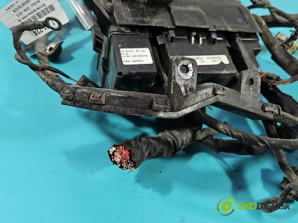 Kia Soul I 2008-2013 1.6 crdi 128 hp manual 94 kW 1582 cm3 5- skříňka pojistková 91950-2K340 (Pojistkové skříňky)