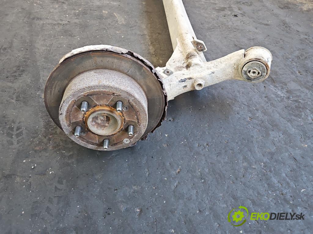 Kia Soul I 2008-2013 1.6 crdi 128 hp manual 94 kW 1582 cm3 5- zadní výztuha  (Výztuhy zadní)