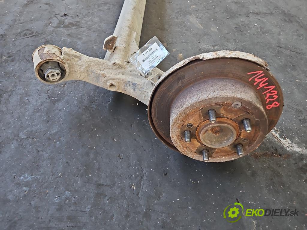 Kia Soul I 2008-2013 1.6 crdi 128 hp manual 94 kW 1582 cm3 5- zadní výztuha  (Výztuhy zadní)