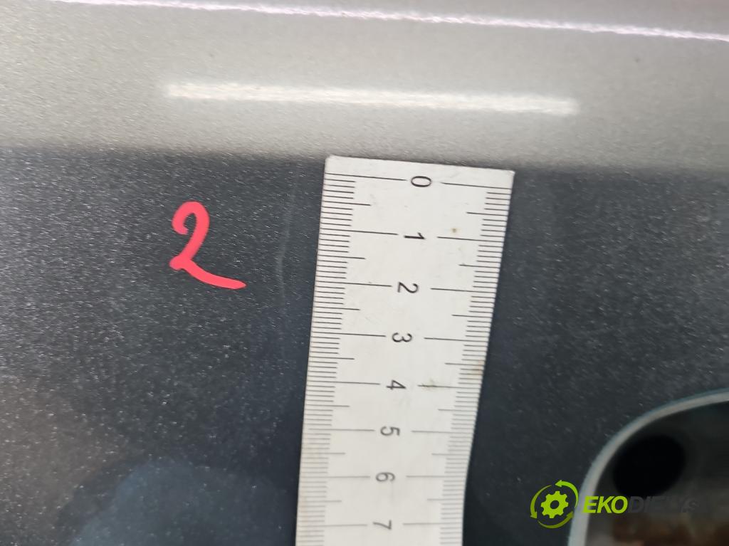 Kia Soul I 2008-2013 1.6 crdi 128 HP manual 94 kW 1582 cm3 5- zadna kufor  (Kapota zadná (kufor))
