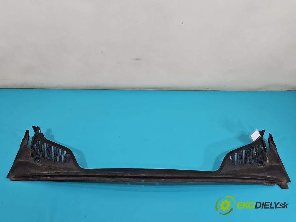 Peugeot 308 I 2007-2013 1.6 16V 120 HP manual 88 kW 1598 cm3 5- torpédo 968034780 (Torpédo (plast pod čelným sklom))