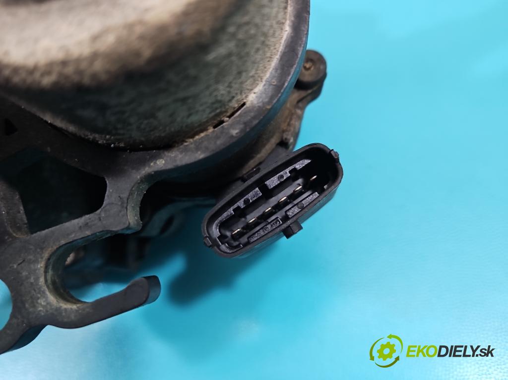 Citroen C2 1.4 hdi 68 hp automatic 50 kW 1398 cm3 3- Ovladač: 013981009001