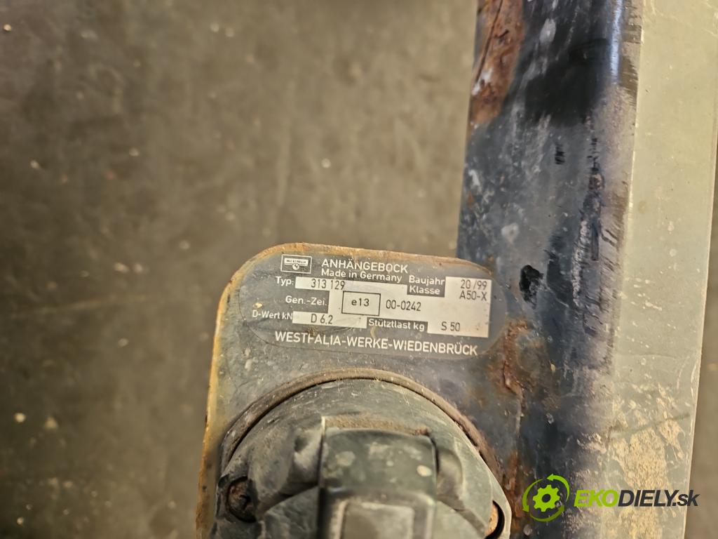 Mercedes A W168 1997-2004 1.6 102 hp manual 75 kW 1598 cm3 5- oko tažné A1683100037 (Tažná zařízení)